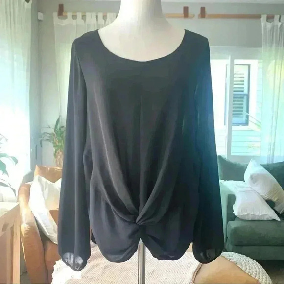 Sienna Sky Tops - Sienna Sky black front knit chiffon blouse